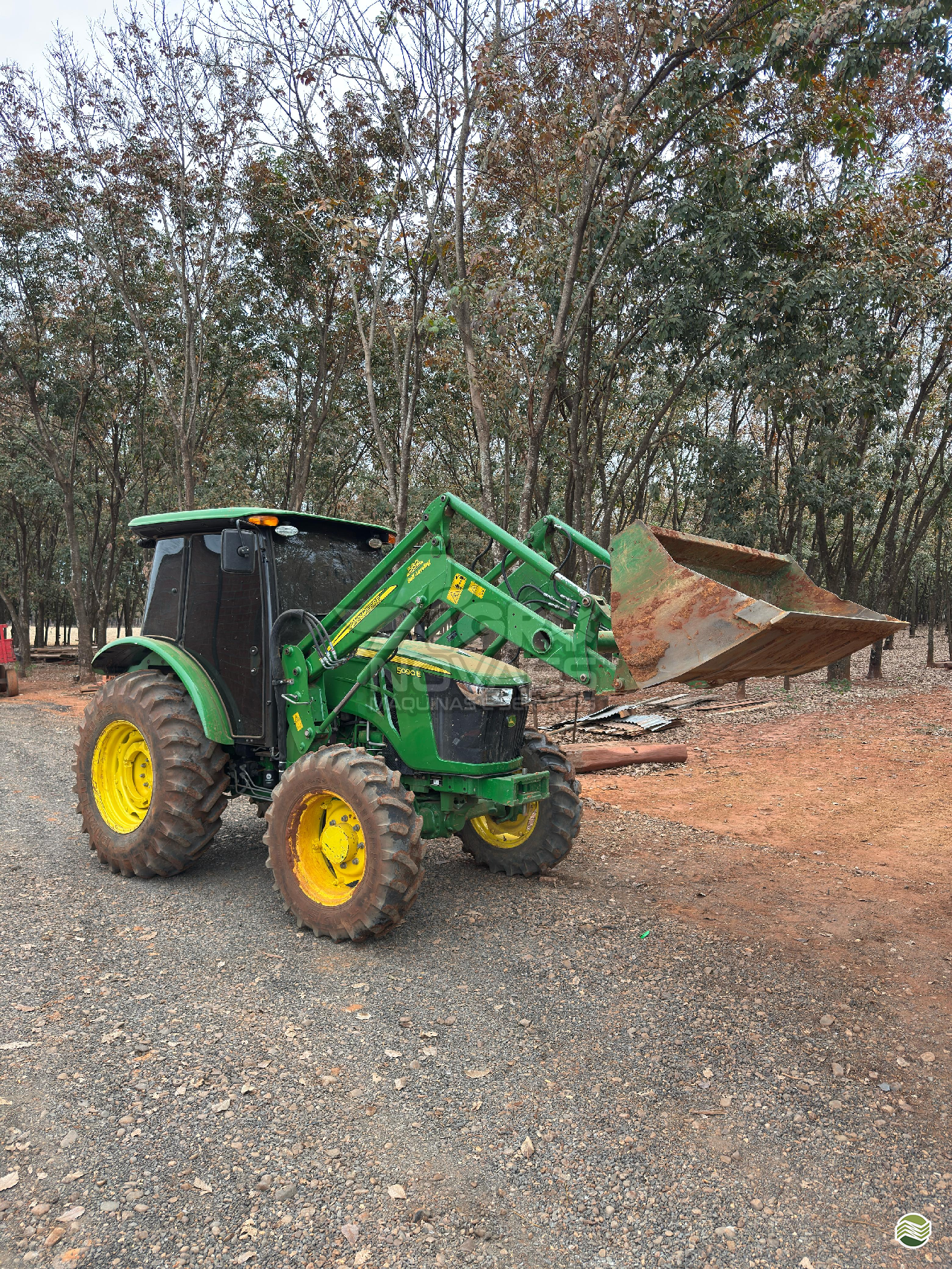 TRATOR JOHN DEERE JOHN DEERE 5090E Tração 4x4 Agro Novaes Máquinas Agrícolas FERNANDOPOLIS SÃO PAULO SP